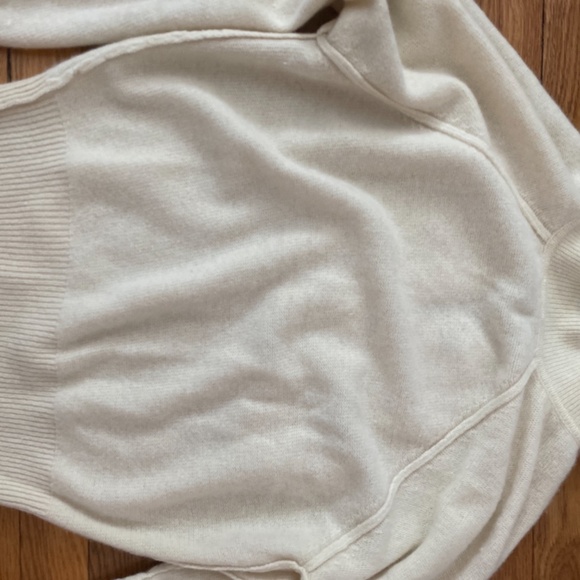 Vintage Merino & Cashmere Sweater - Picture 2 of 2